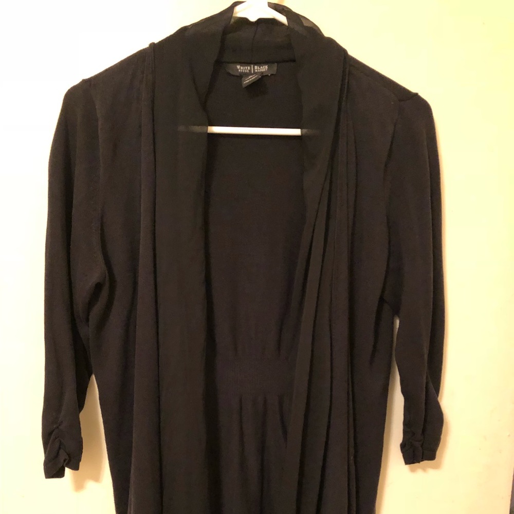 White House Black Market - SZ M cardigan